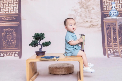 象山孕妇肚子上的黑线